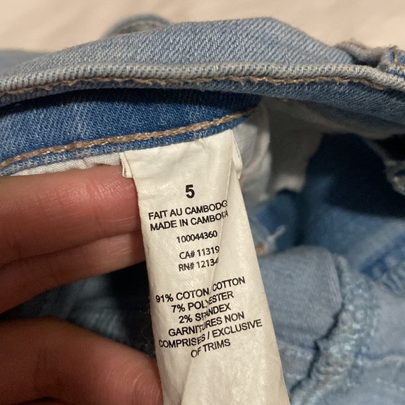 Garage Ultra High Rise Fold-over Shorts - Picture 7 of 7